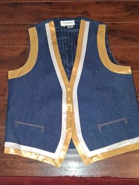 Il Canto Mens Vest